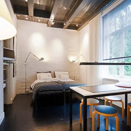 Marcel's Creative Exchange Bed and Breakfast 3*